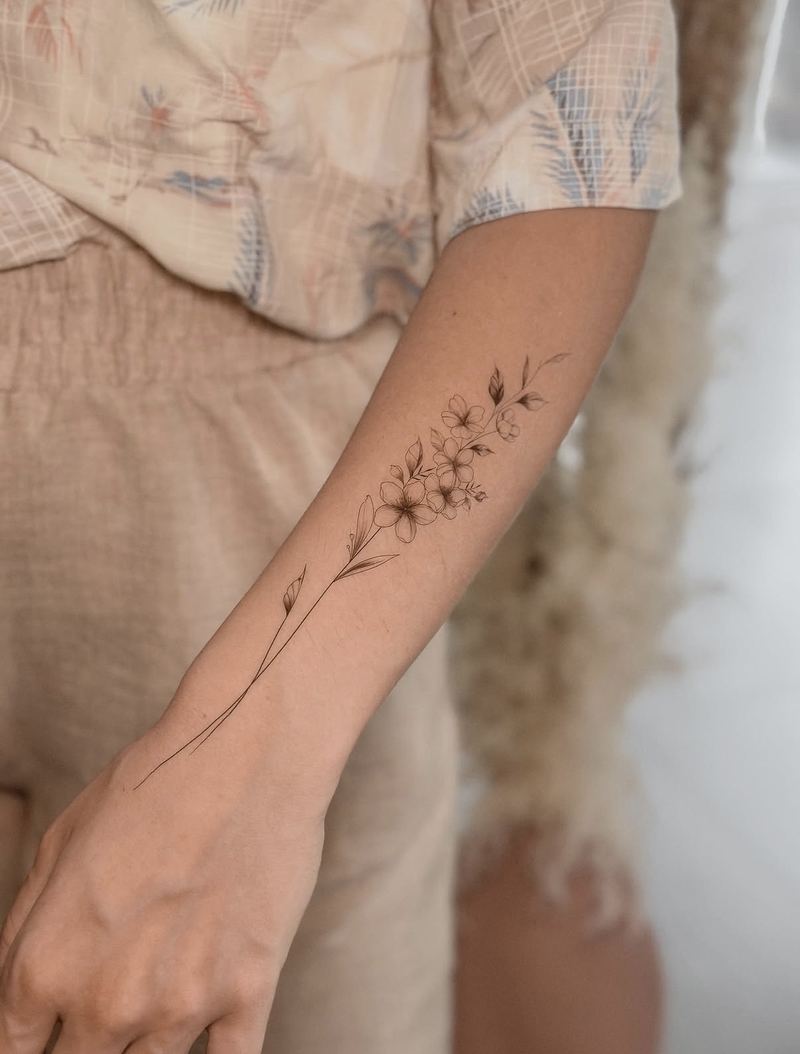 Fineline Tattoo von Mary, Velvet Line Karlsruhe