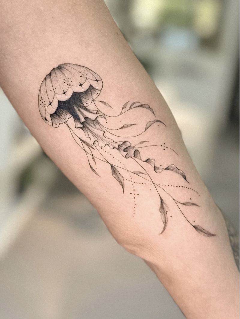 Fineline Tattoo von Mary, Velvet Line Karlsruhe