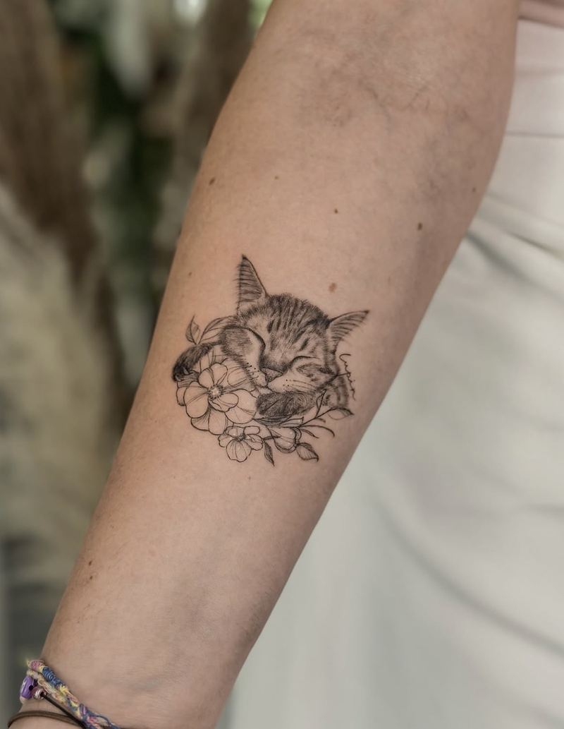 Fineline Tattoo von Mary, Velvet Line Karlsruhe