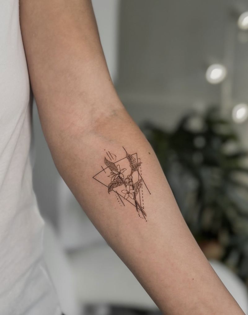 Fineline Tattoo von Mary, Velvet Line Karlsruhe