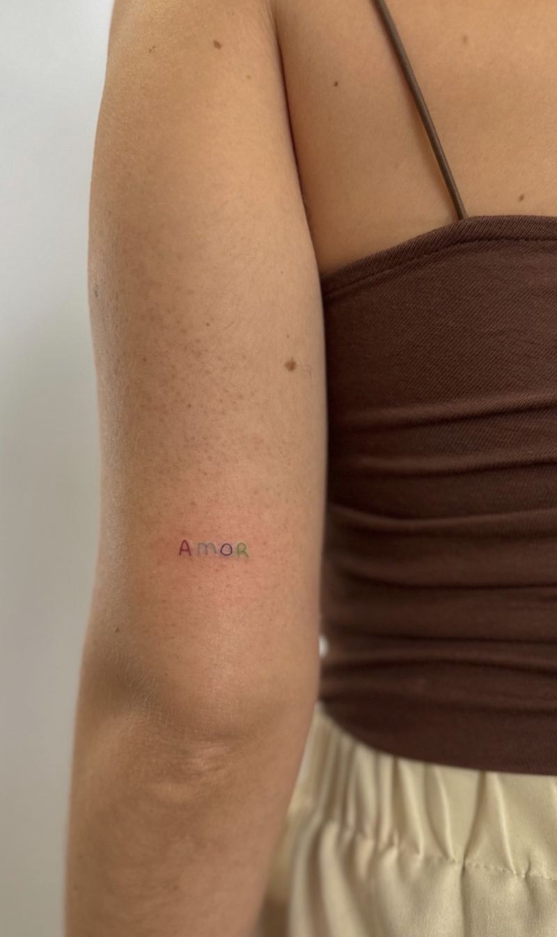 Fineline Tattoo von Mary, Velvet Line Karlsruhe