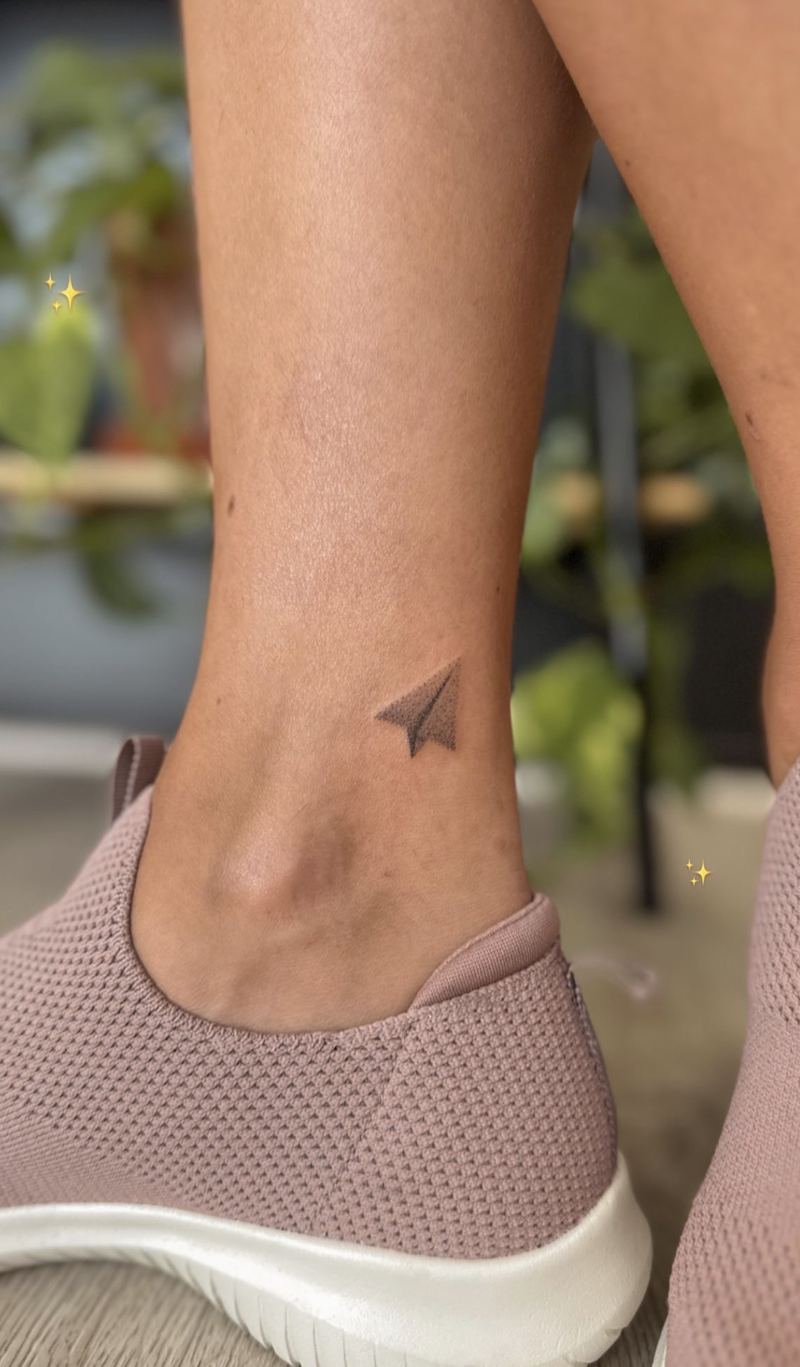 Fineline Tattoo von Mary, Velvet Line Karlsruhe