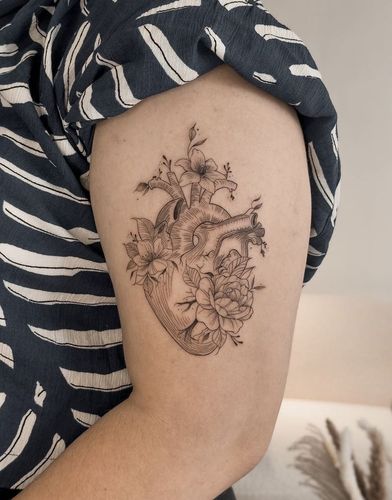 Fineline Tattoo von Mary, Velvet Line Karlsruhe